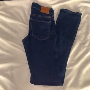 Lucky Brand dark navy straight leg jeans
